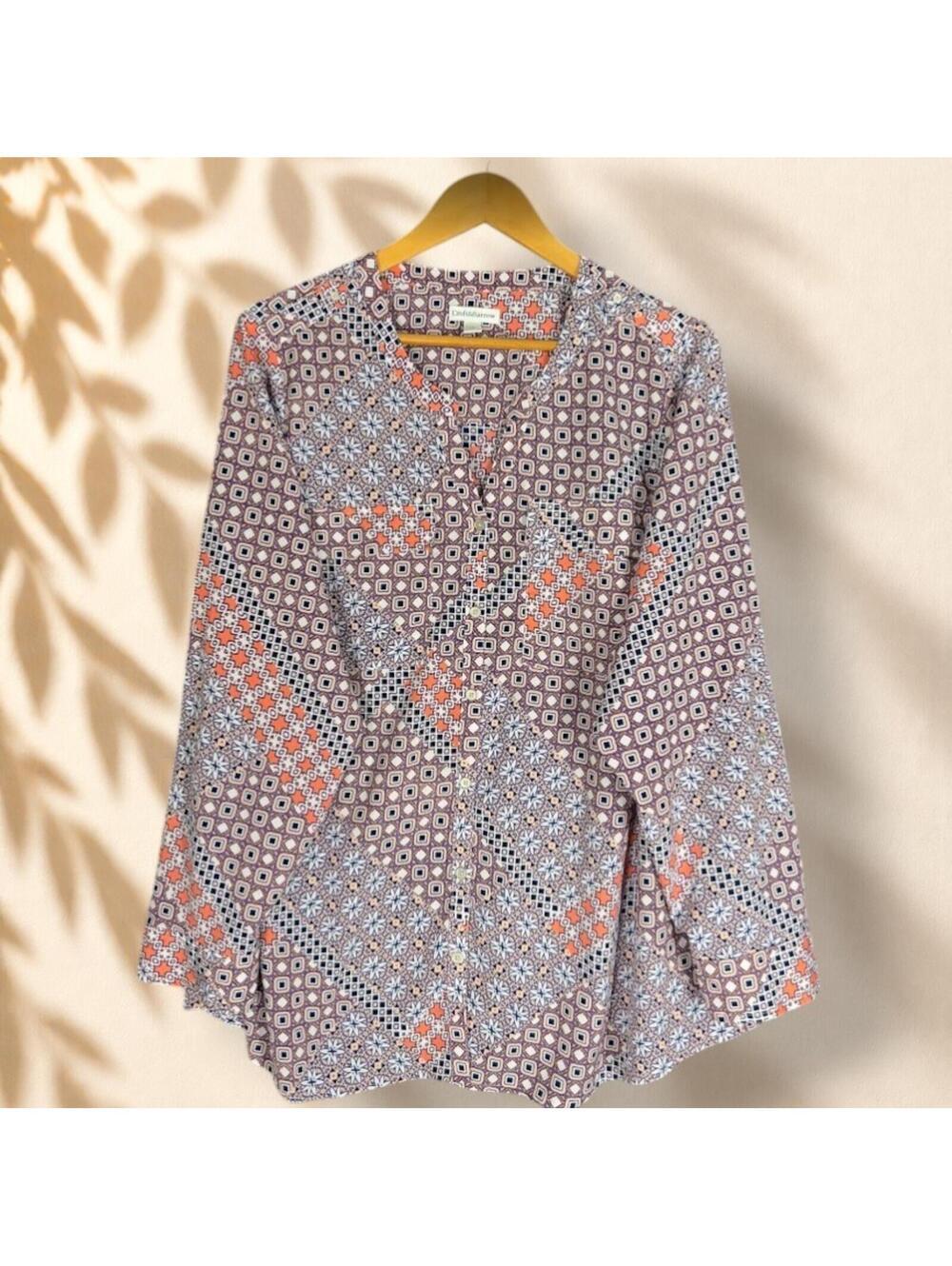Croft & Barrow Shirt Women 1X Plus Purple Geometric Button Up V-Neck Long Sleeve